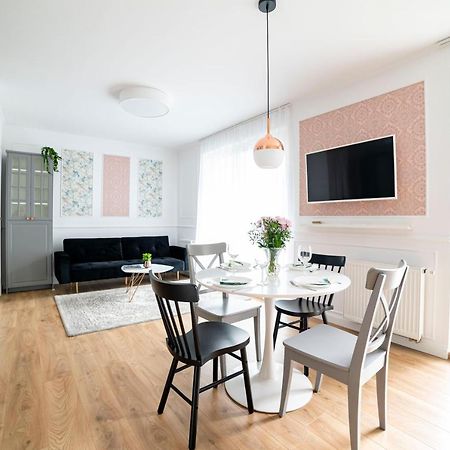 Heaven Apartment In The Old Town With Private Parking Gdansk Exterior foto