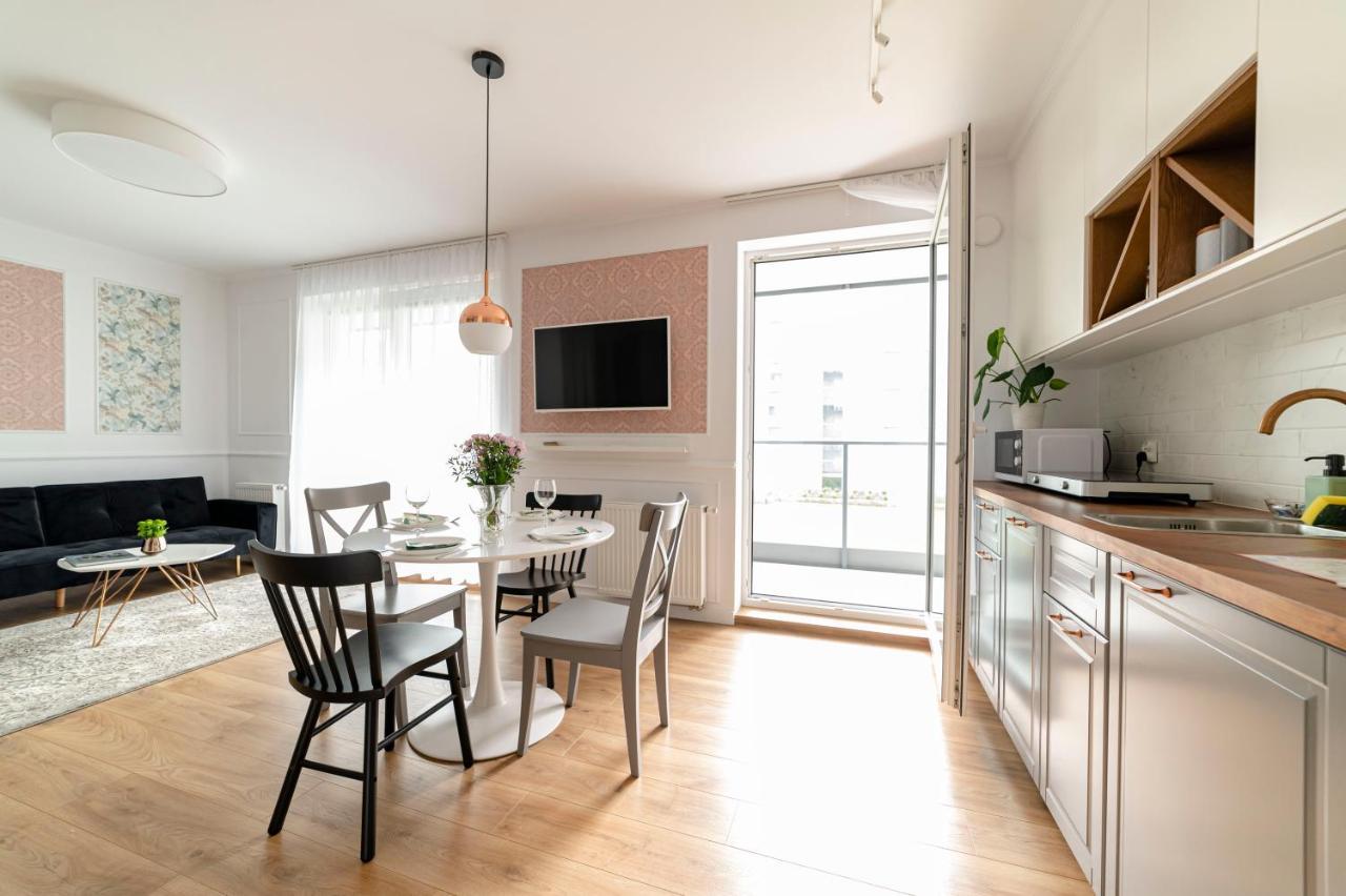 Heaven Apartment In The Old Town With Private Parking Gdansk Exterior foto